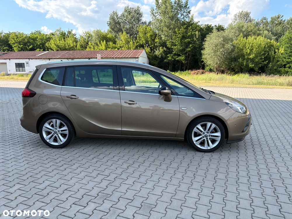 Opel Zafira Tourer 1.4 Turbo Business Edition - 3