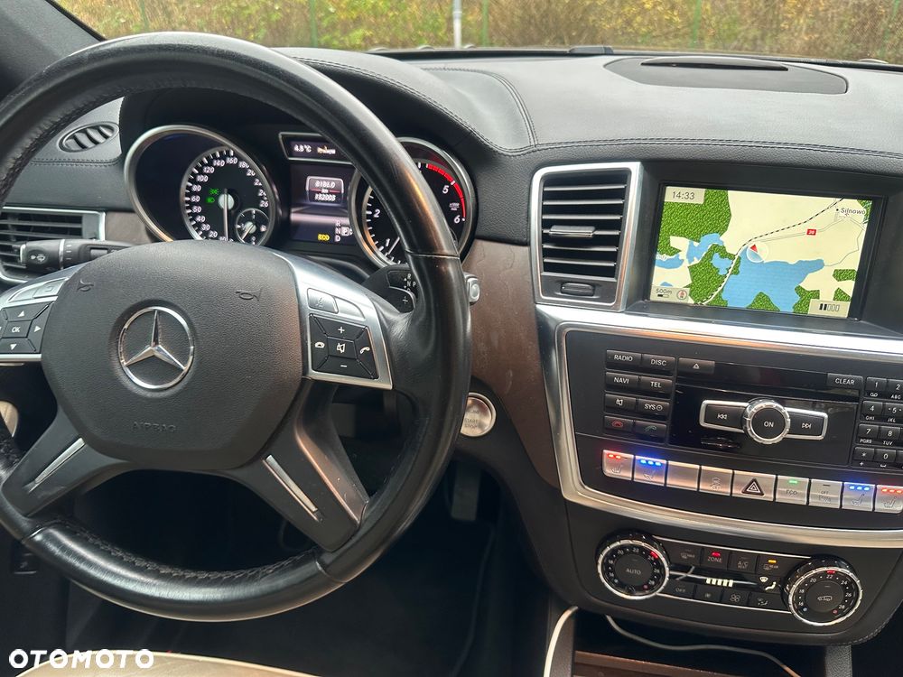 Mercedes-Benz GL 350 BlueTEC 4Matic 7G-TRONIC - 11