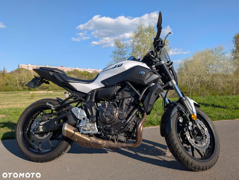 Yamaha MT - 3