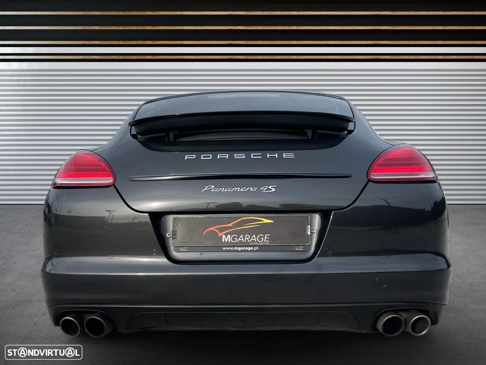 Porsche Panamera 4 S PDK - 13