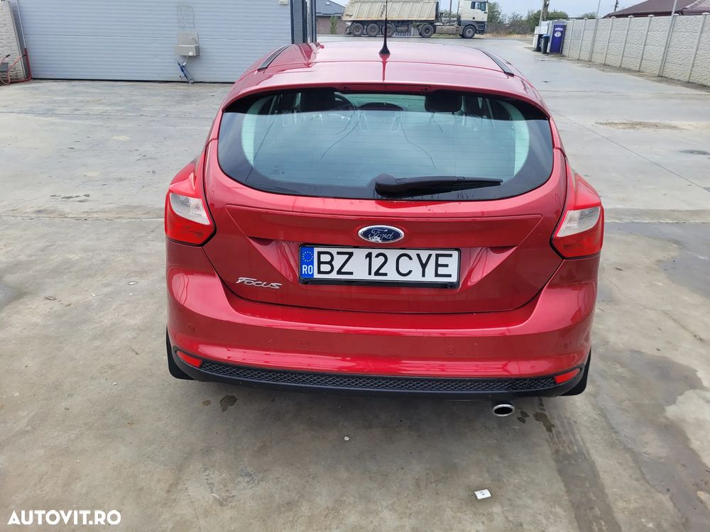 Ford Focus - 13