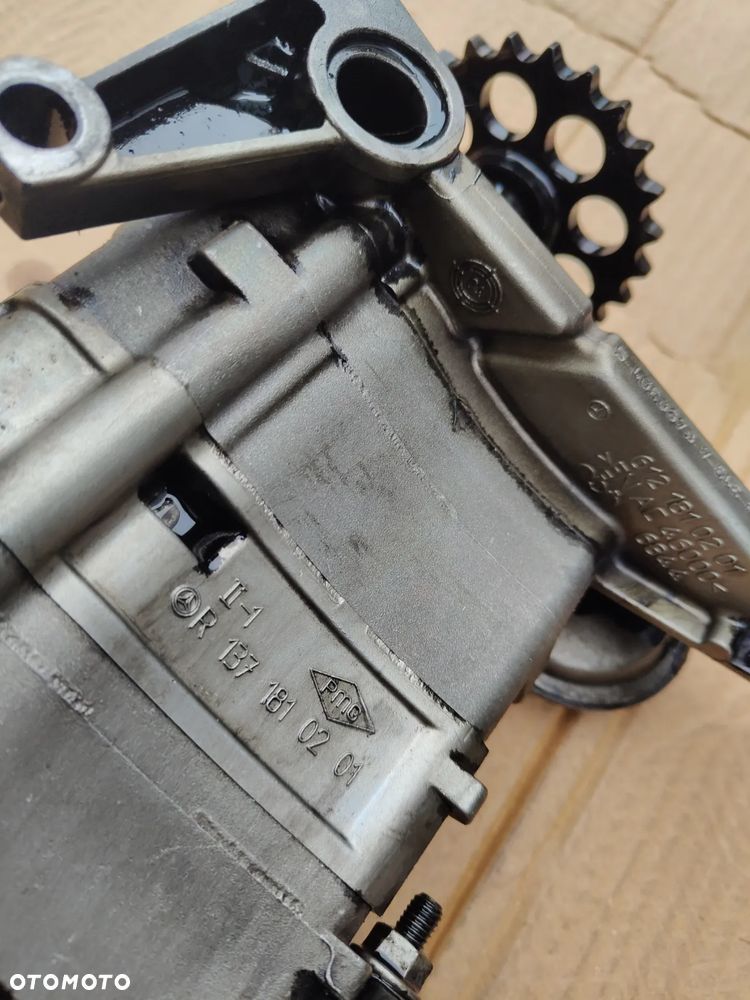 Pompa Oleju Olejowa MERCEDES W211 3.2 Cdi om648 - 4