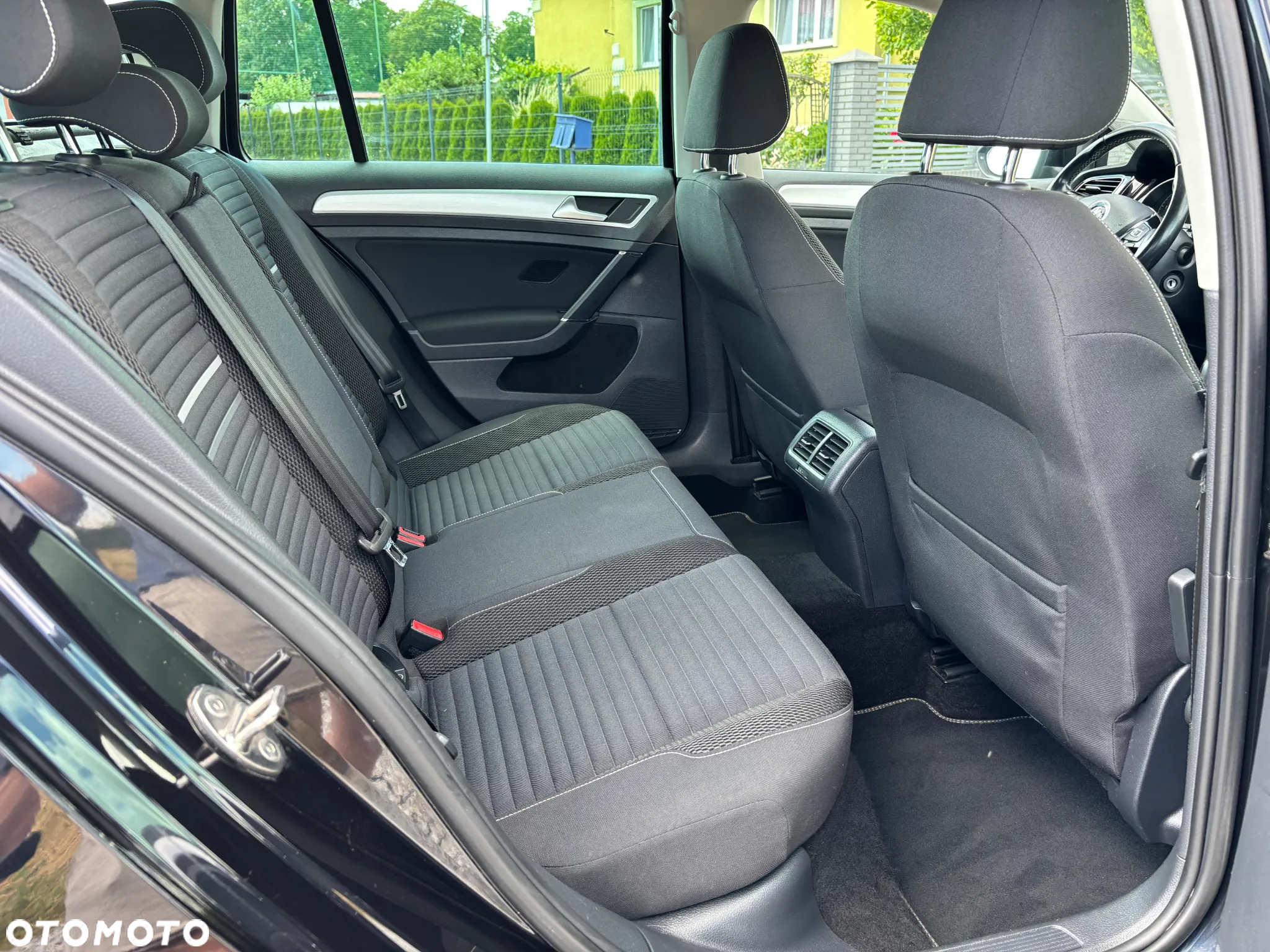 Volkswagen Golf Variant 1.6 TDI BlueMotion Technology DSG Cup - 10
