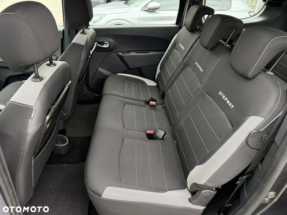 Dacia Lodgy dCi 110 Stepway - 20