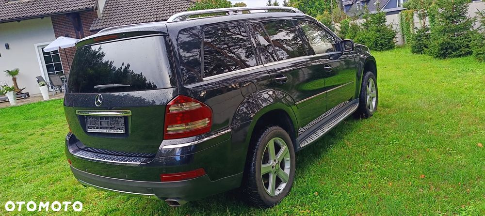 Mercedes-Benz GL 500 4Matic 7G-TRONIC - 10