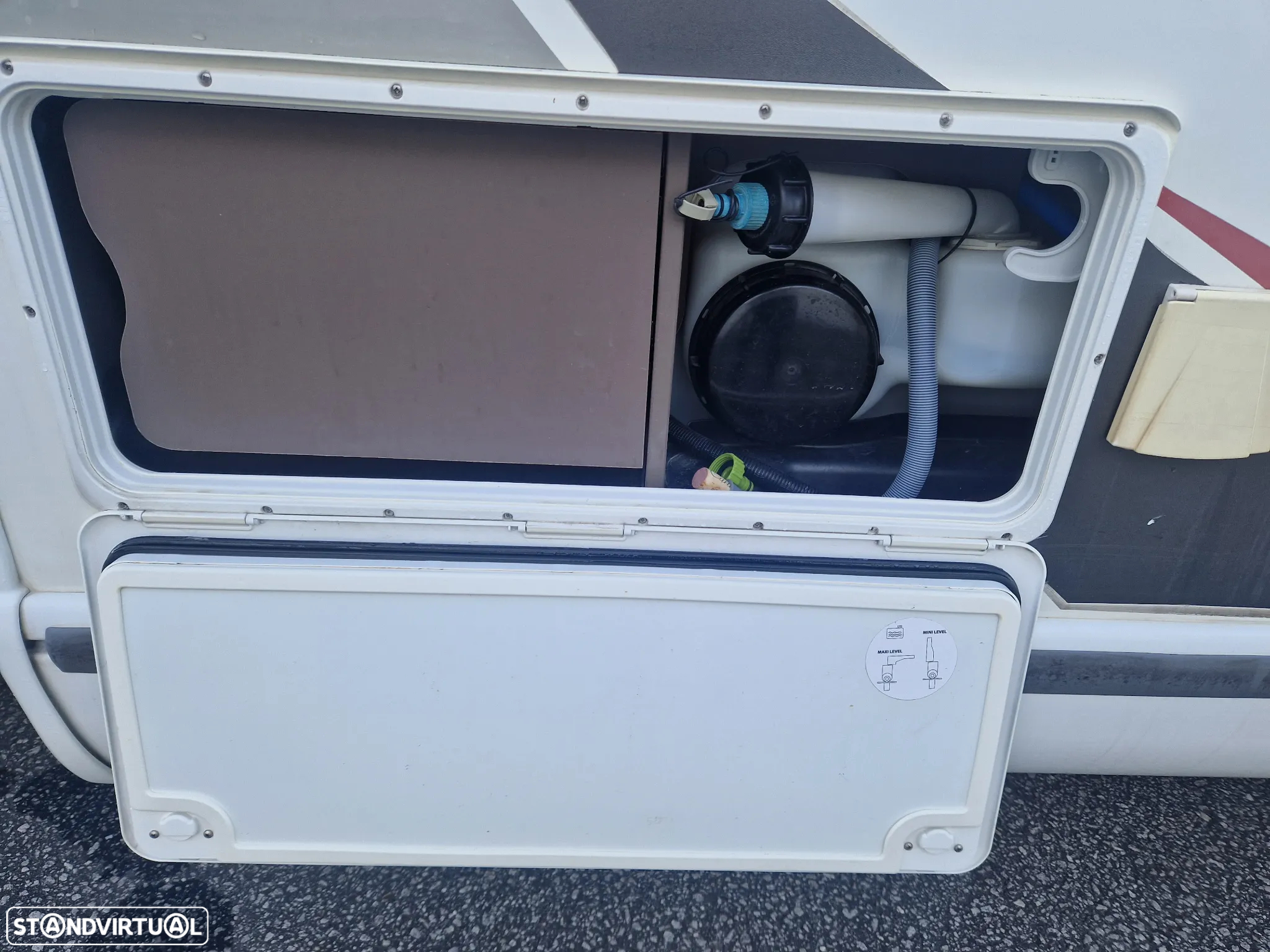 Ford Transit Challanger - 4