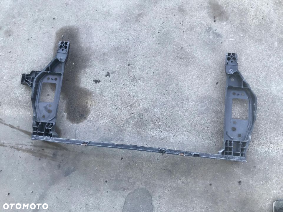 Pas przedni Hyundai i20 II 14-20r. wzmocnienie dolne ramka chłodnic oryginalna - 5