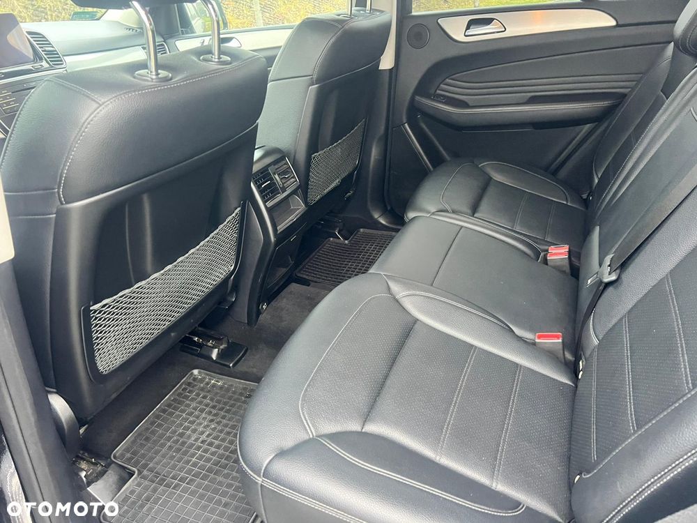 Mercedes-Benz GLE 250 d 4-Matic - 26