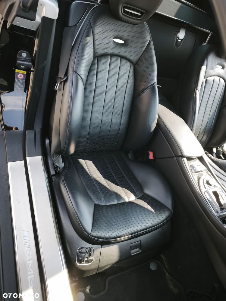 Mercedes-Benz SL 63 AMG SPEEDSHIFT MCT - 27