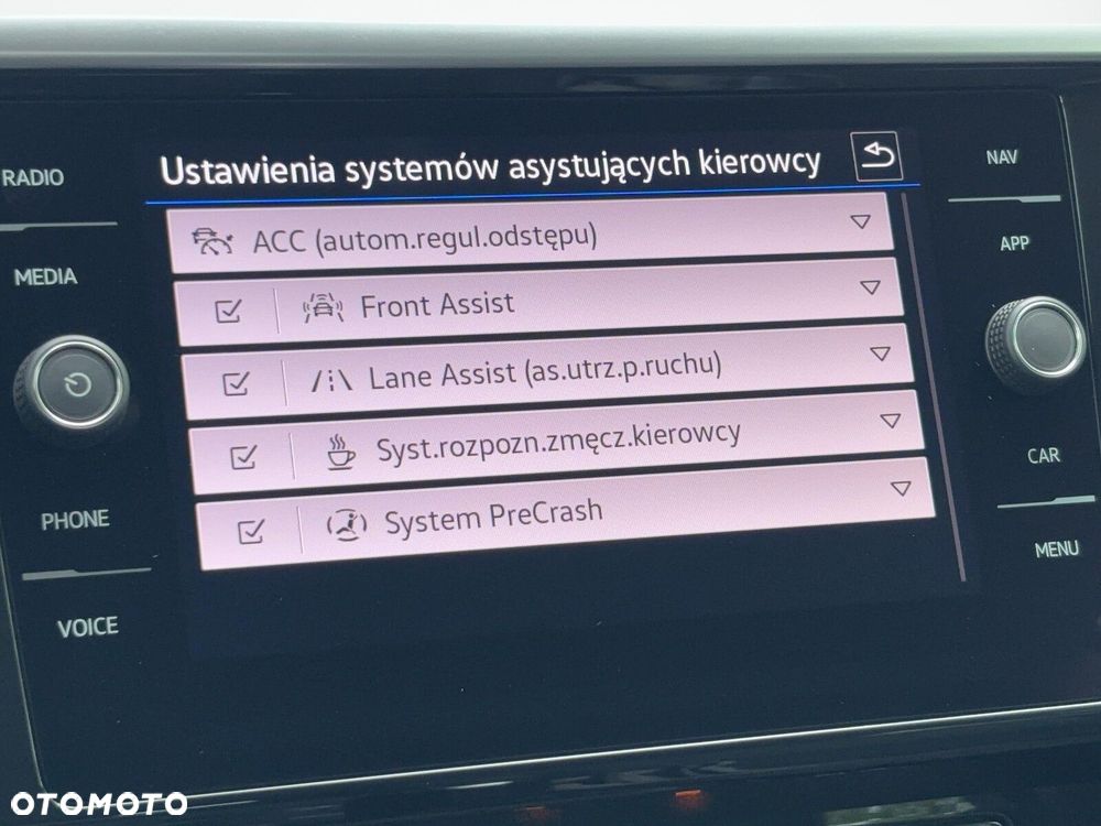 Volkswagen Arteon 2.0 TDI SCR Elegance DSG - 35