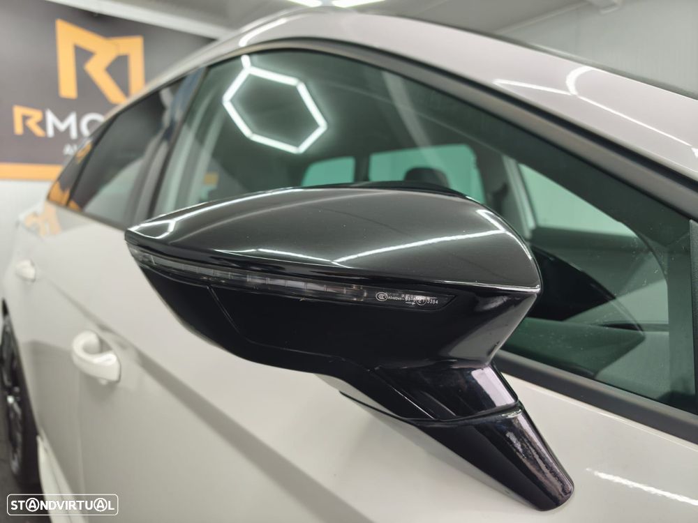 SEAT Leon ST 2.0 TDI S&S CONNECT - 13