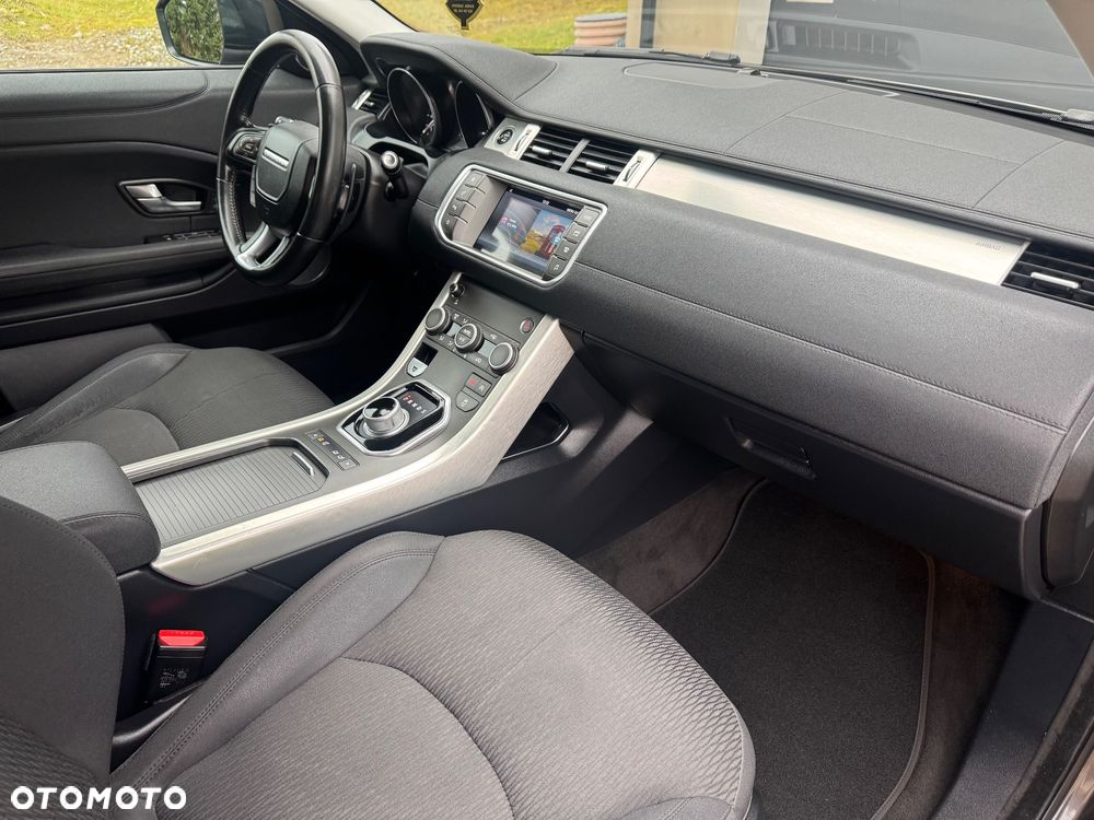 Land Rover Range Rover Evoque - 21