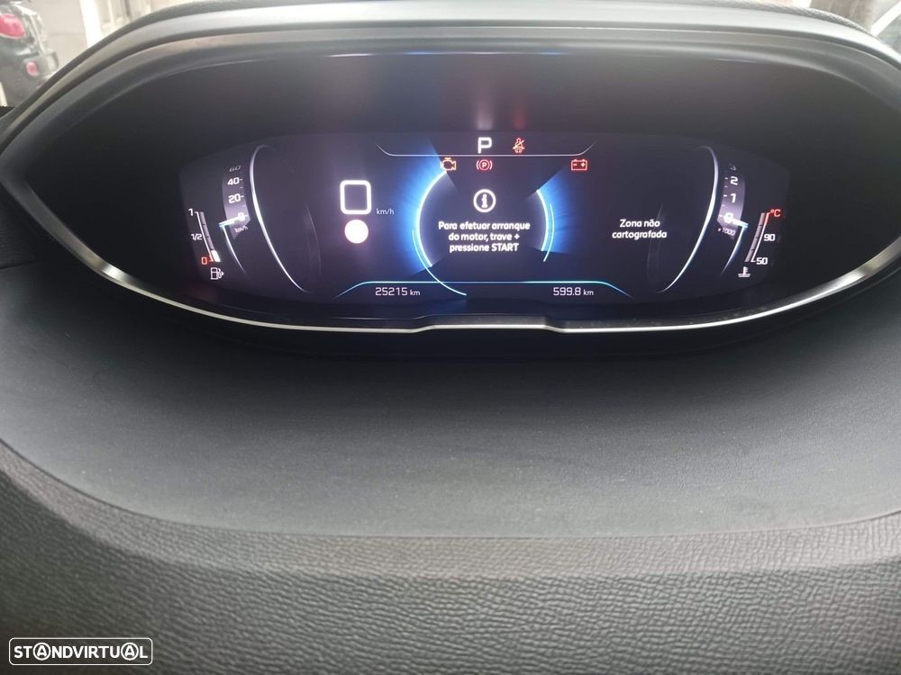 Peugeot 5008 1.5 BlueHDi Allure Pack EAT8 - 12