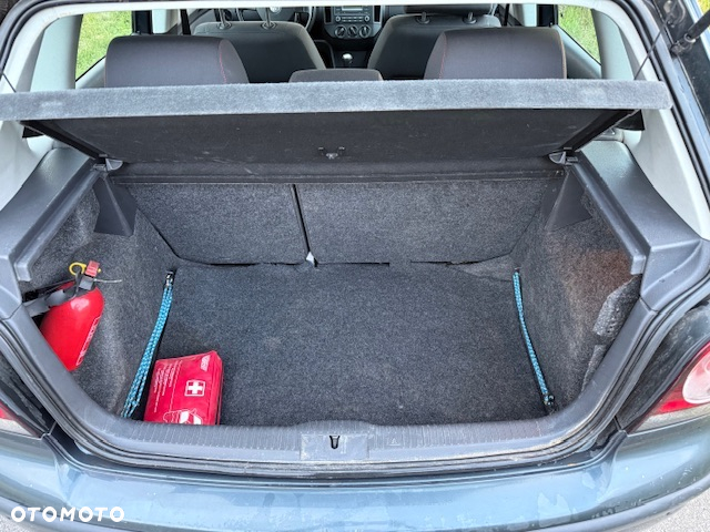 Volkswagen Polo - 5