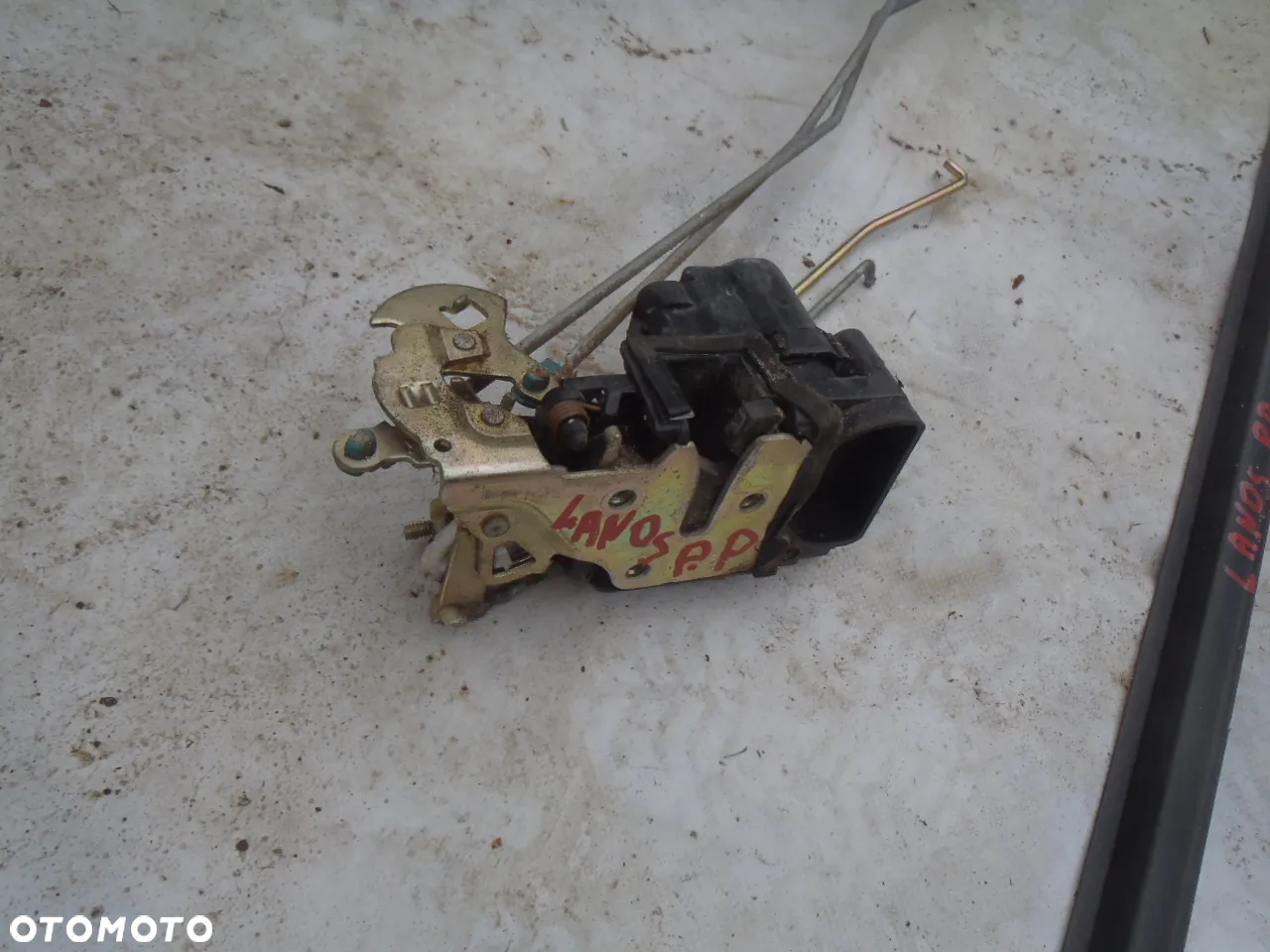 szyba uszczelka listwa klamka zamek silniczek mechanizm drzwi karoseryjna daewoo lanos - 15