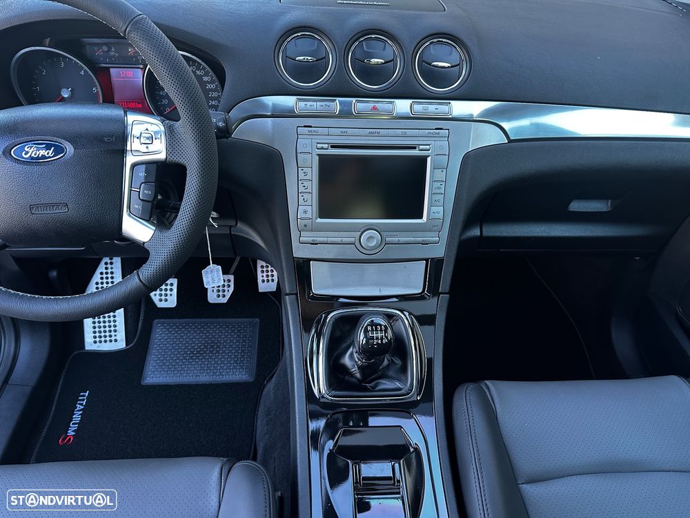 Ford S-Max 2.0 TDCi Titanium 7L - 11