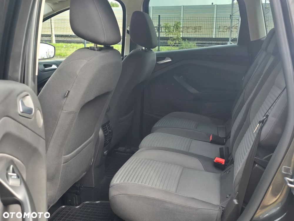 Ford C-MAX - 14