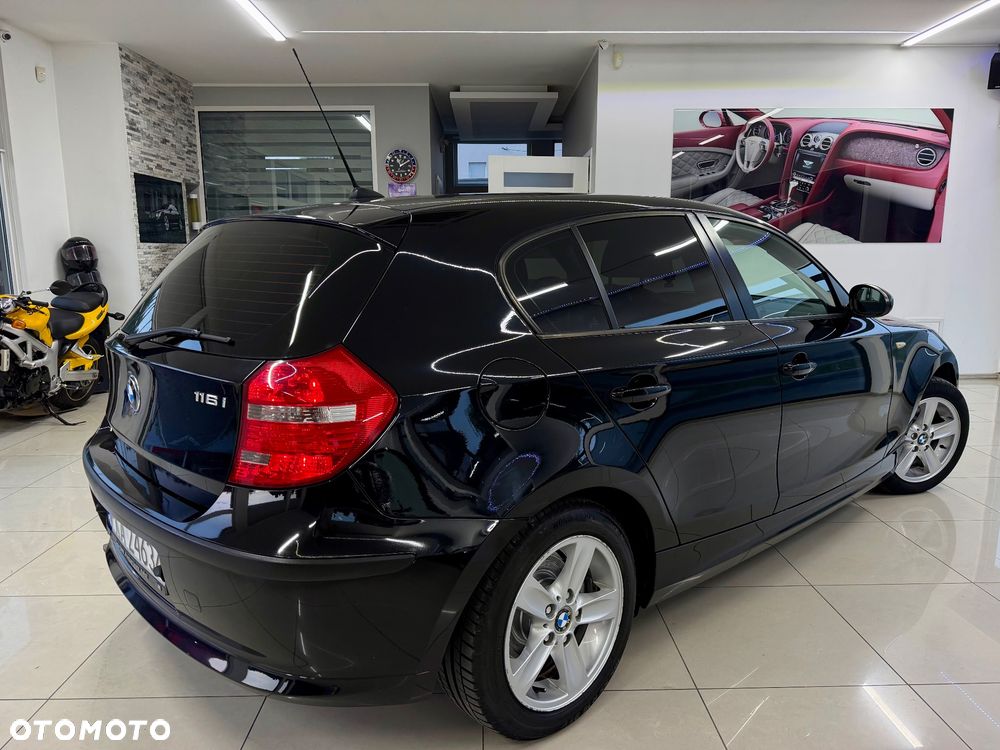BMW Seria 1 - 17
