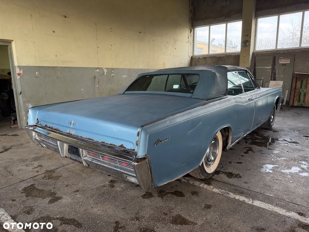 Lincoln Continental - 5