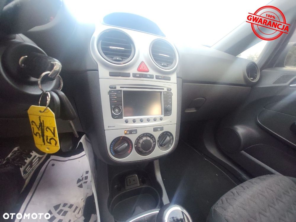 Opel Corsa 1.3 CDTI Cosmo - 28