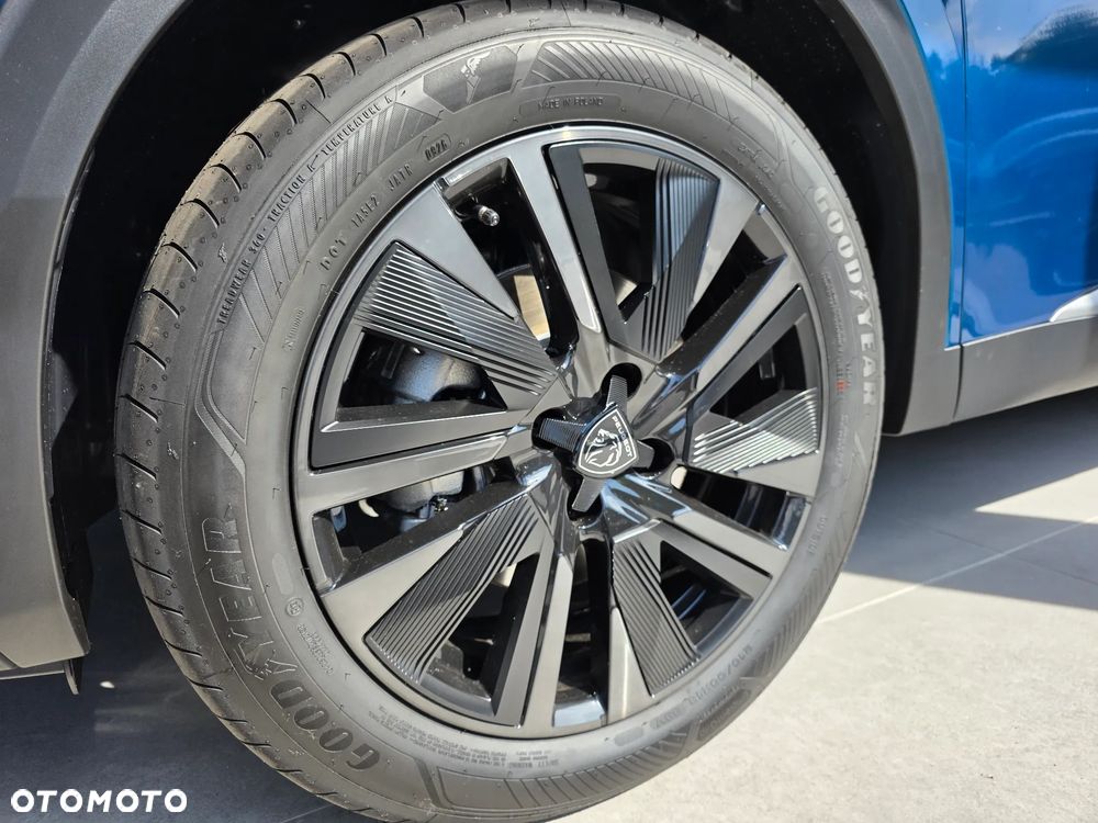 Peugeot 2008 PureTech mHEV GT Exclusive e-DCS6 - 27