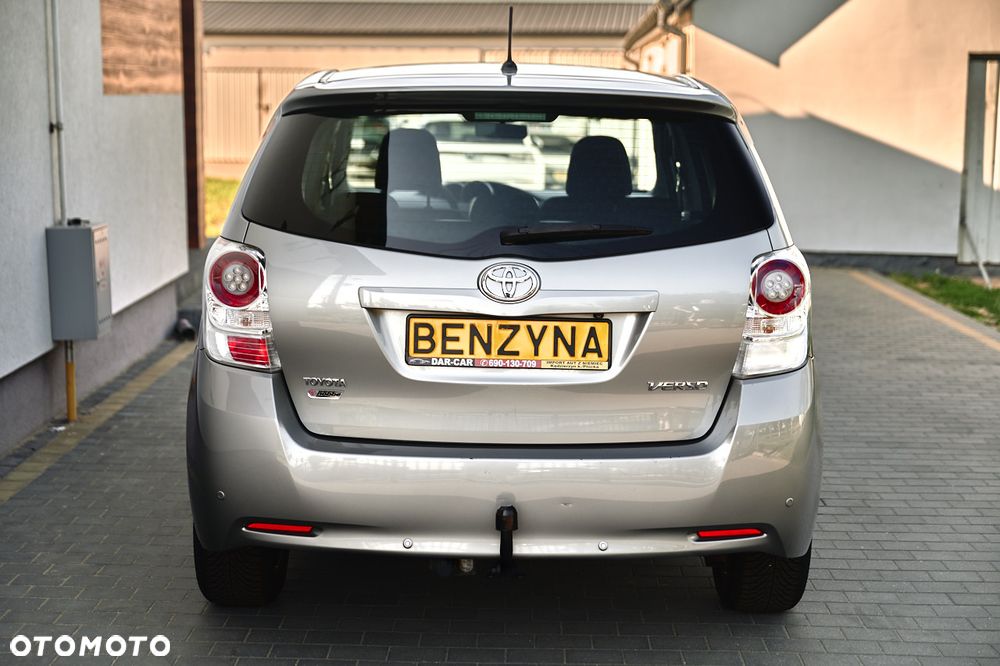 Toyota Verso 1.8 5-Sitzer Executive - 13