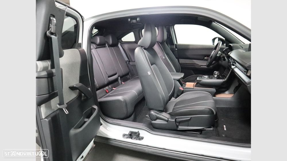 Mazda MX-30 e-SKYACTIV Makoto Urban Expression - 5