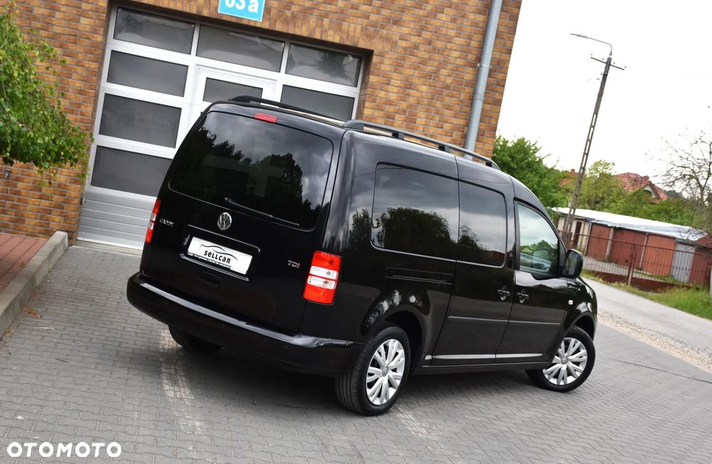 Volkswagen Caddy Maxi Highline - 4