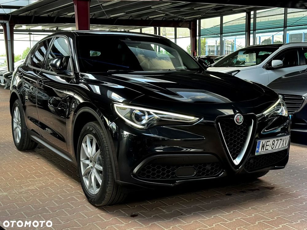 Alfa Romeo Stelvio 2.0 Turbo Executive Q4 - 1