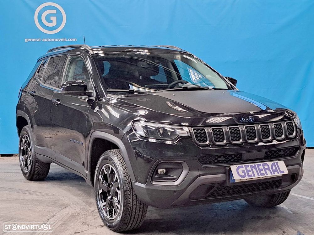 Jeep Compass 1.3 TG Trailhawk - 3