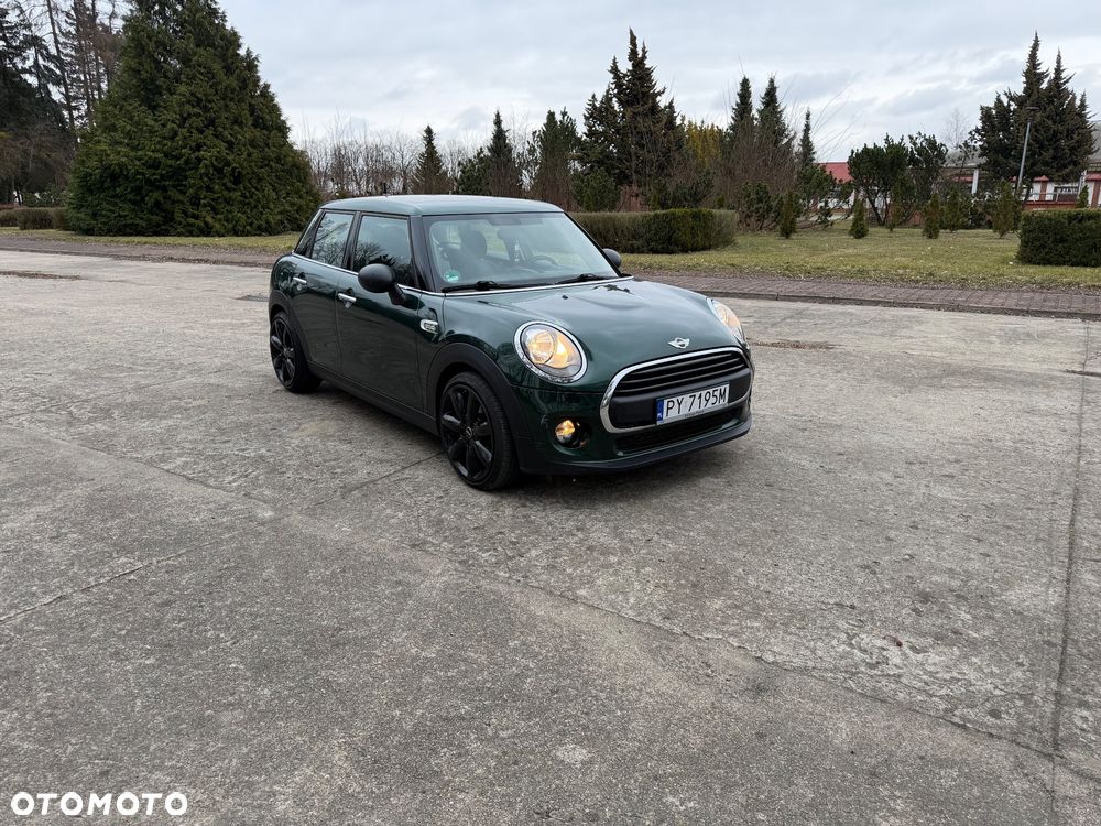 MINI Cooper Standard - 1