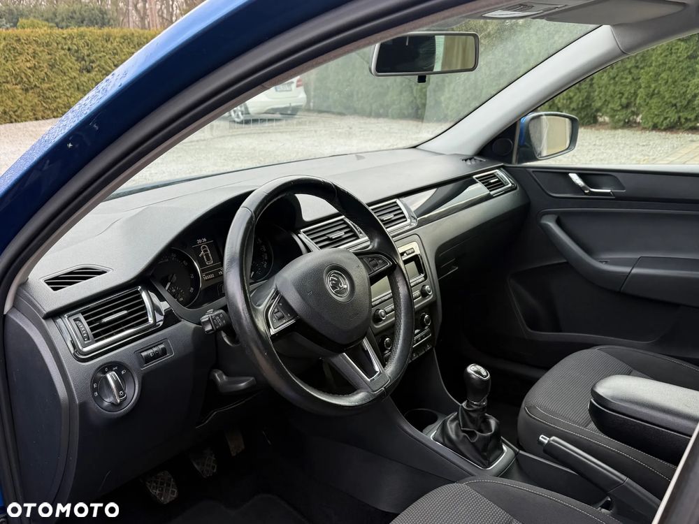 Skoda RAPID Spb 1.2 TSI Active Max - 10