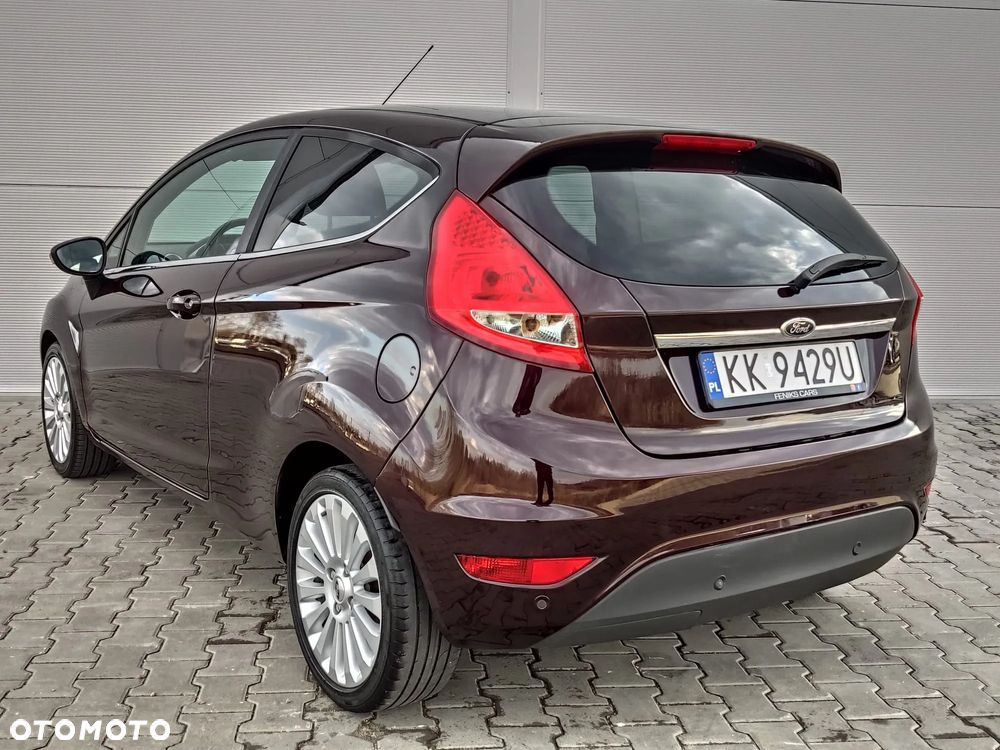 Ford Fiesta 1.4 Titanium EU5 - 4