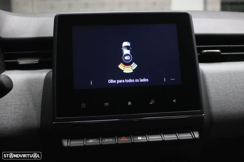 Renault Clio 1.0 TCe Evolution Bi-Fuel - 24