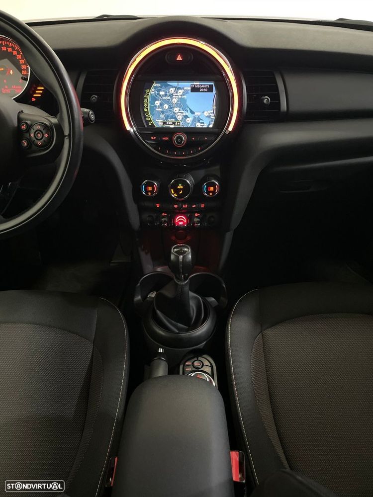 MINI 5 Portas One D - 26