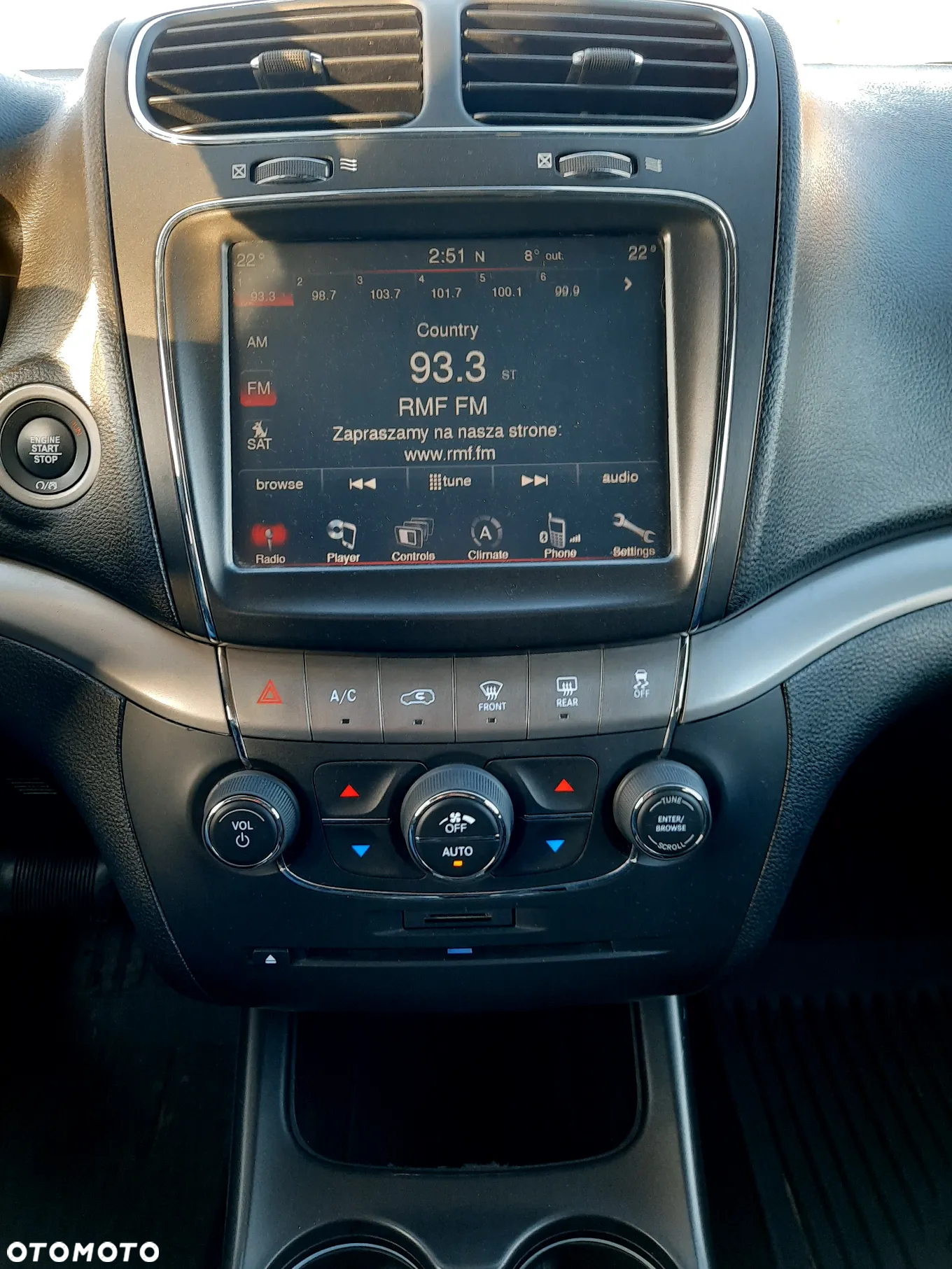 Dodge Journey - 8