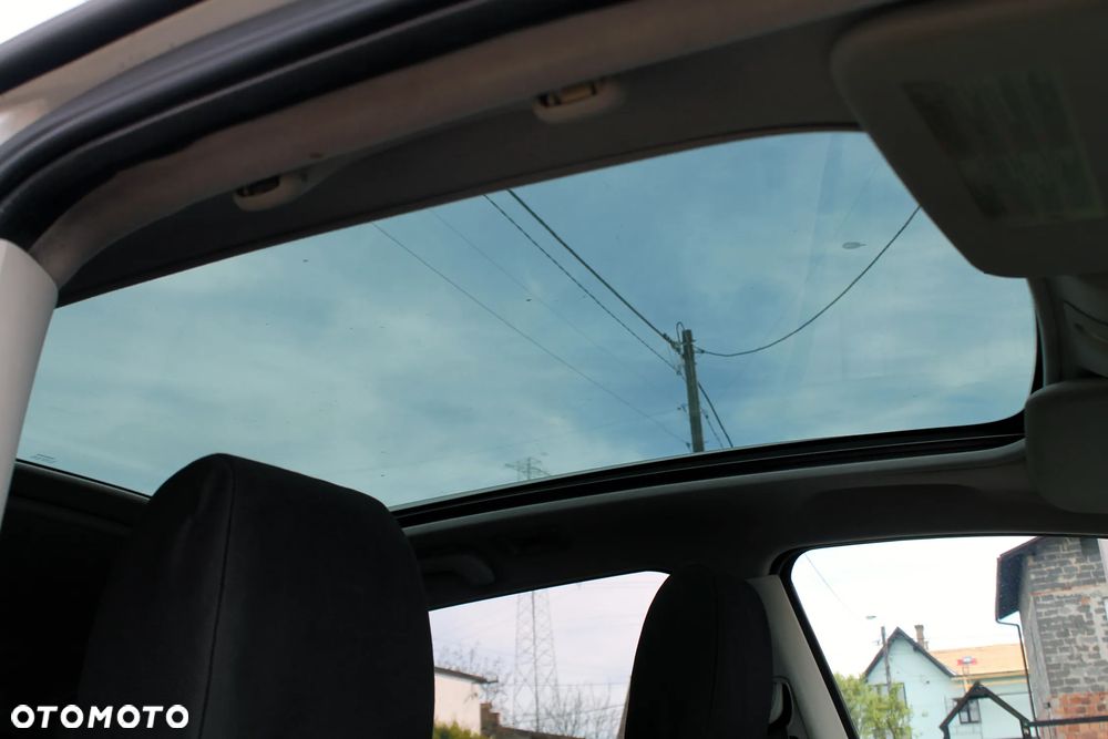 Nissan Qashqai+2 2.0 dCi DPF tekna - 15