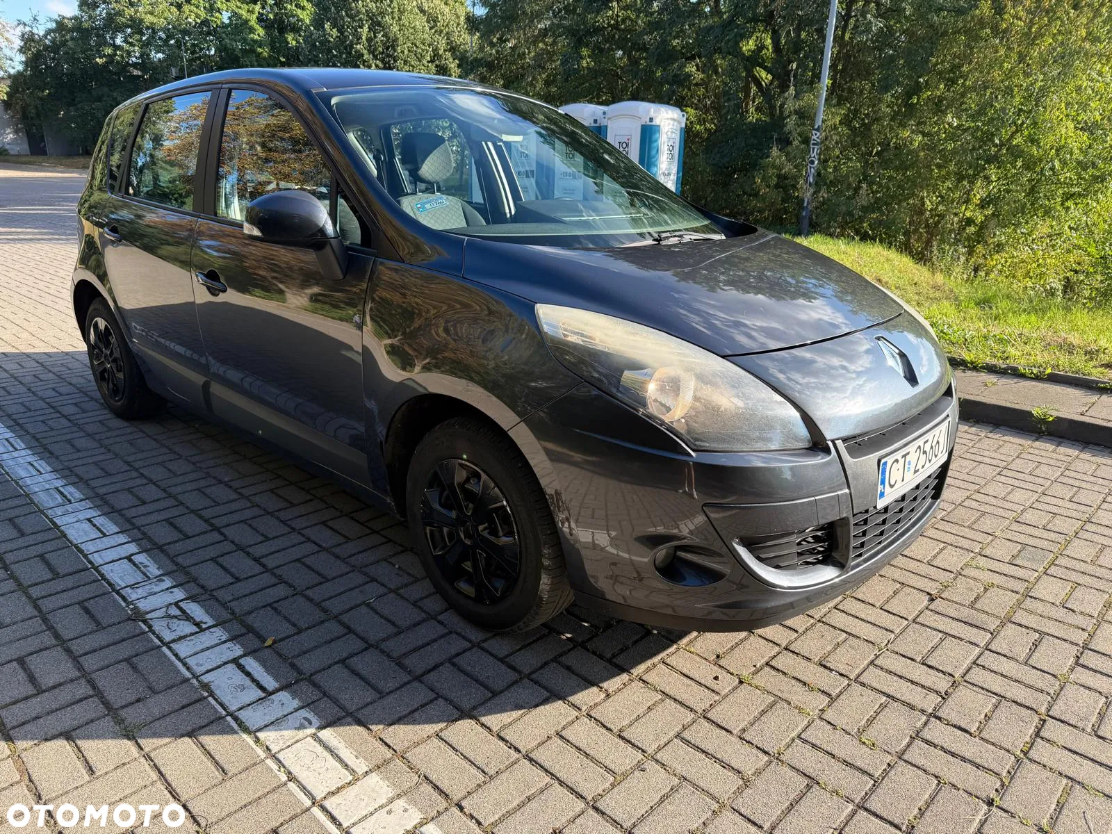 Renault Scenic 1.5 dCi Emotion - 6