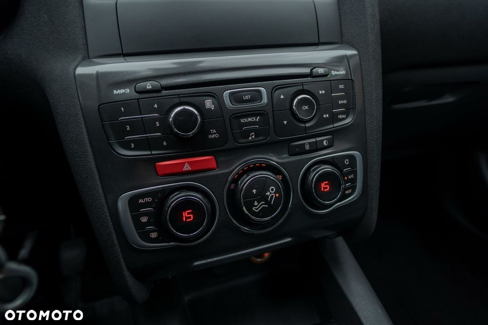 Citroën C4 1.6 HDi Seduction - 21