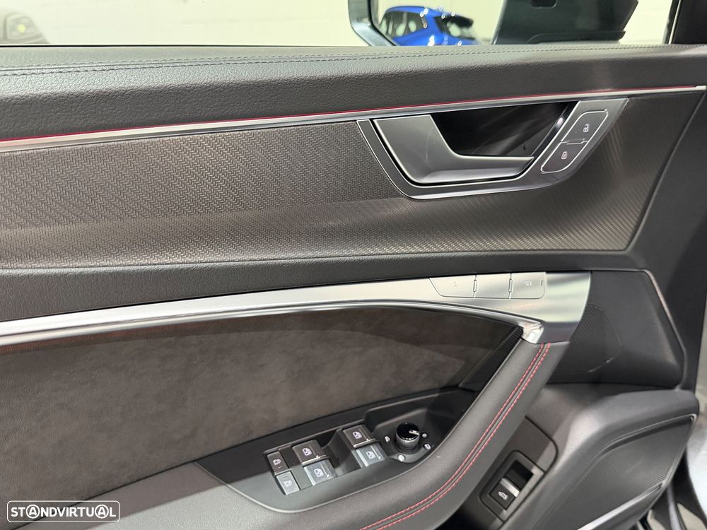 Audi RS6 Avant 4.0 TFSI quattro Tiptronic - 28