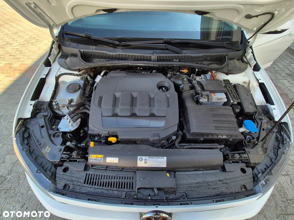Volkswagen Polo - 19