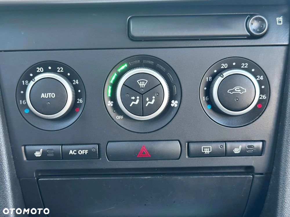 Saab 9-3 1.9TTiD PF Vector Euro5 - 33