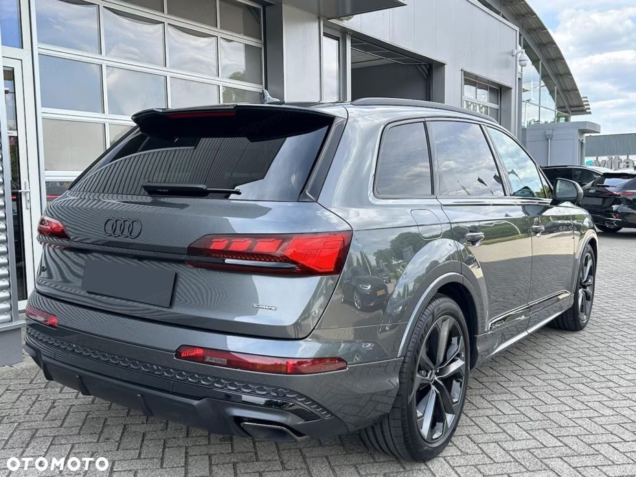 Audi Q7 - 2