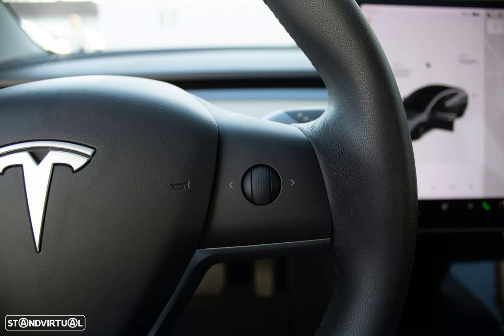 Tesla Model 3 Standard Range Plus RWD - 28