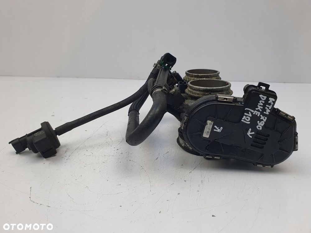 PRZEPUSTNICE PRZEPUSTNICA WTRYSK PALIWA KTM Duke 790 18-24 63541001000 - 8