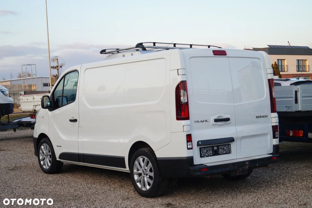 Renault Trafic - 2