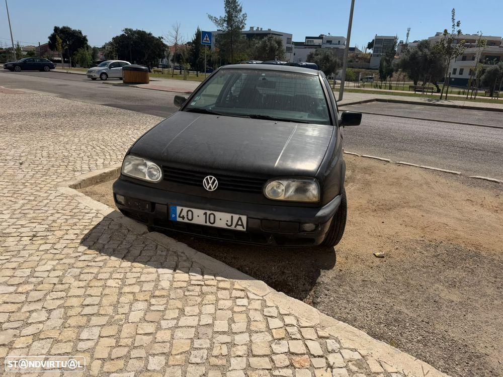 VW Golf 1.9 TDi Joker - 1