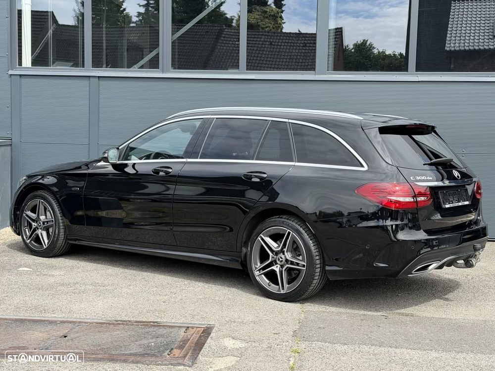 Mercedes-Benz C 300 - 11