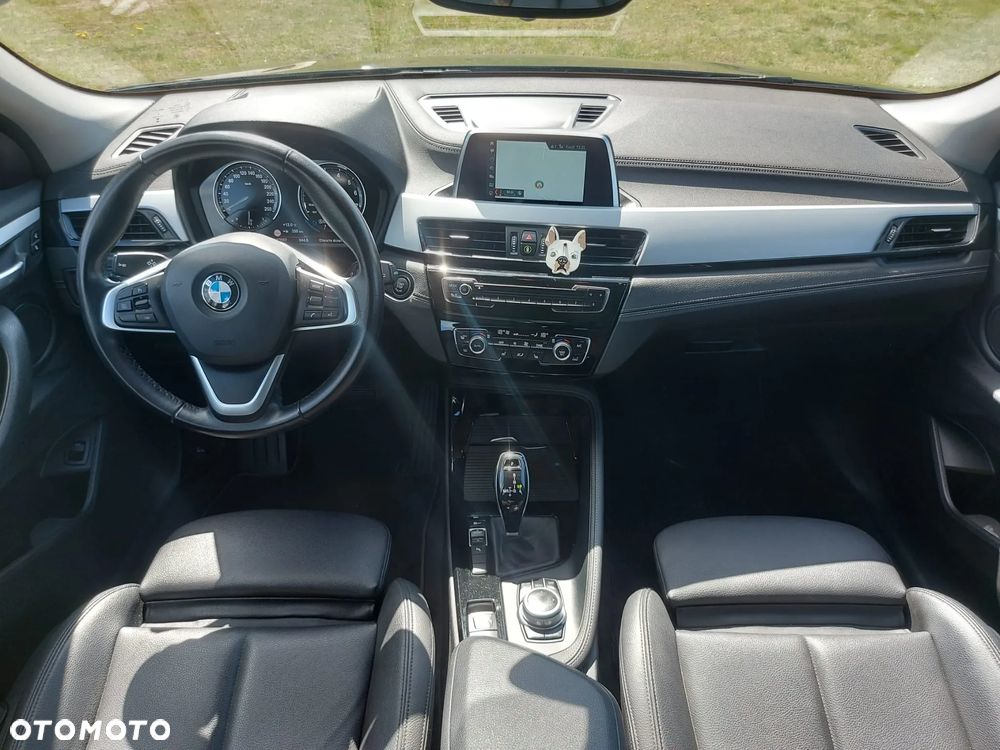 BMW X2 sDrive18i - 28