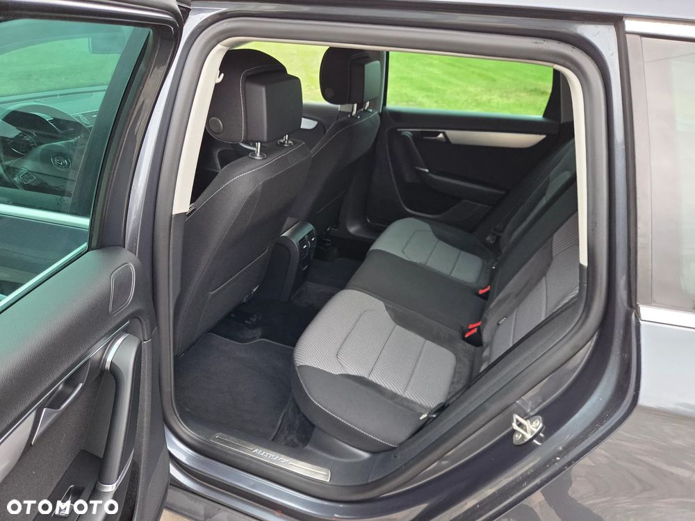 Volkswagen Passat Alltrack 2.0 TDI 4Mot DSG - 24